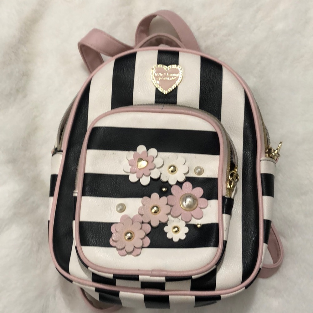Betsey johnson backpack
